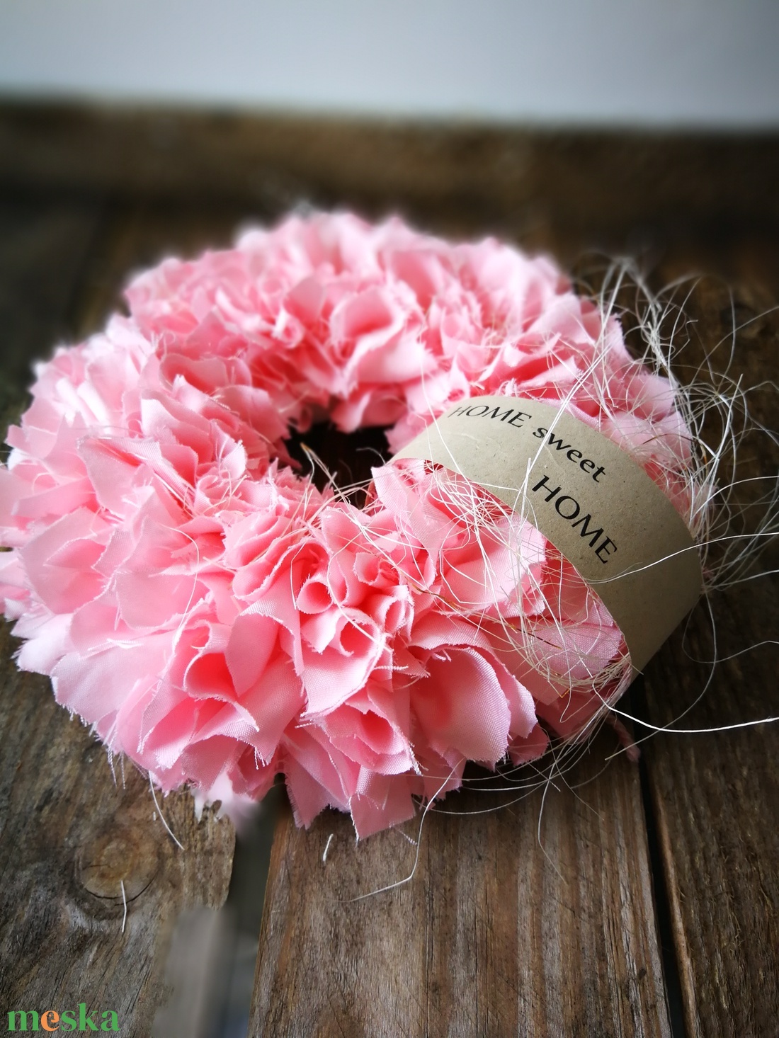 Textilszálas dekoráció, kopogtató, köszönönőajándék - 20 cm  - otthon & életmód - dekoráció - ajtó- és ablak dekoráció - ajtódísz & kopogtató - Meska.hu