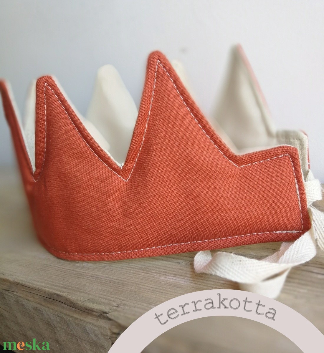 Textil korona, fejdísz - terakotta - játék & sport - szerepjáték - Meska.hu Textil korona, fejdísz - terakotta - játék & sport - szerepjáték - Meska.hu