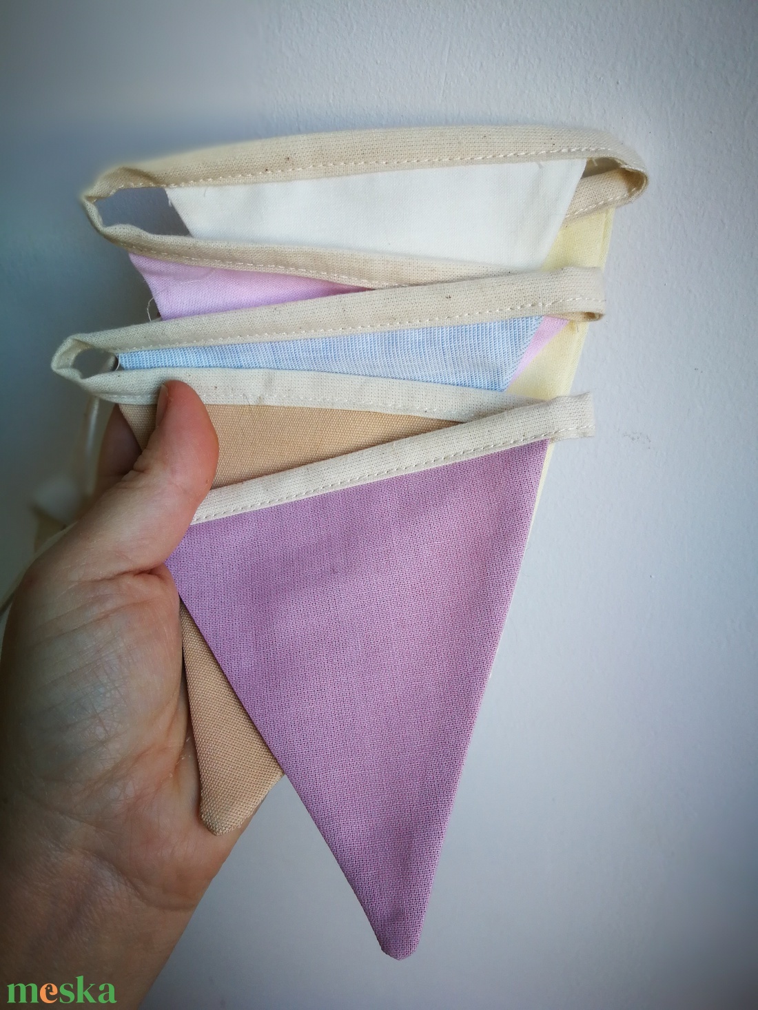 Zászlófüzér, Textil Girland Dekoráció, Babaszoba Dekor, Háromszög Zászló - otthon & életmód - dekoráció - fali és függő dekoráció - függődísz - Meska.hu Zászlófüzér, Textil Girland Dekoráció, Babaszoba Dekor, Háromszög Zászló - otthon & életmód - dekoráció - fali és függő dekoráció - függődísz - Meska.hu