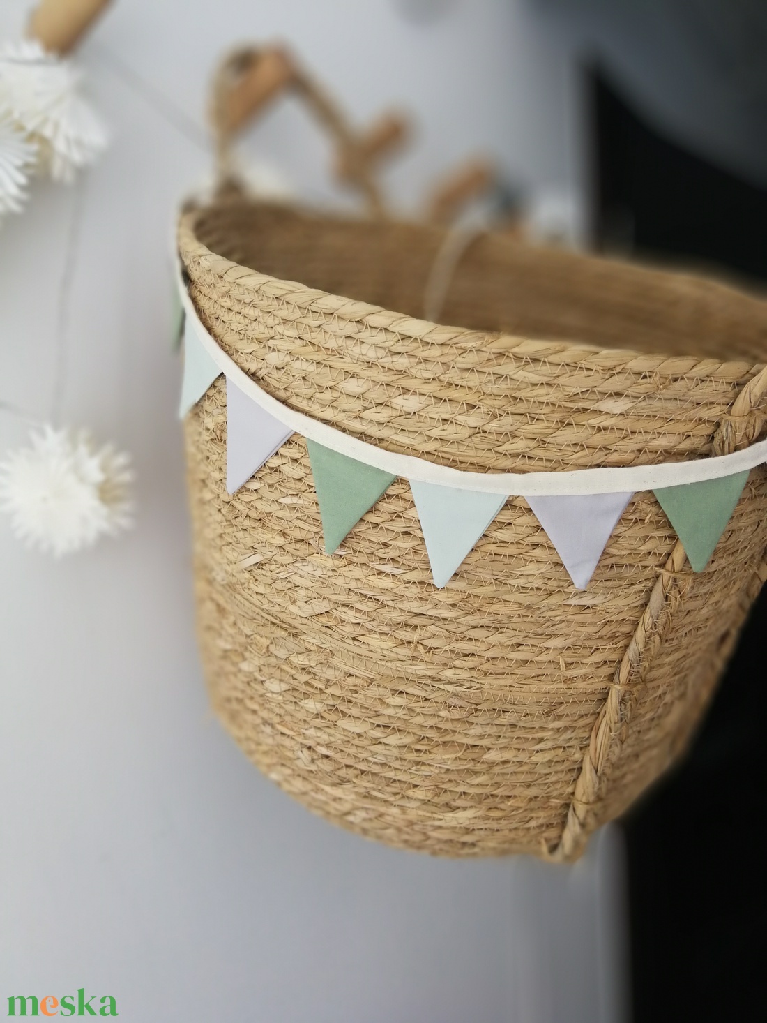 Zászlófüzér, Textil Girland Dekoráció, Babaszoba Dekor, MINI Háromszög Zászló - otthon & életmód - dekoráció - fali és függő dekoráció - girland, zászlófűzér - Meska.hu