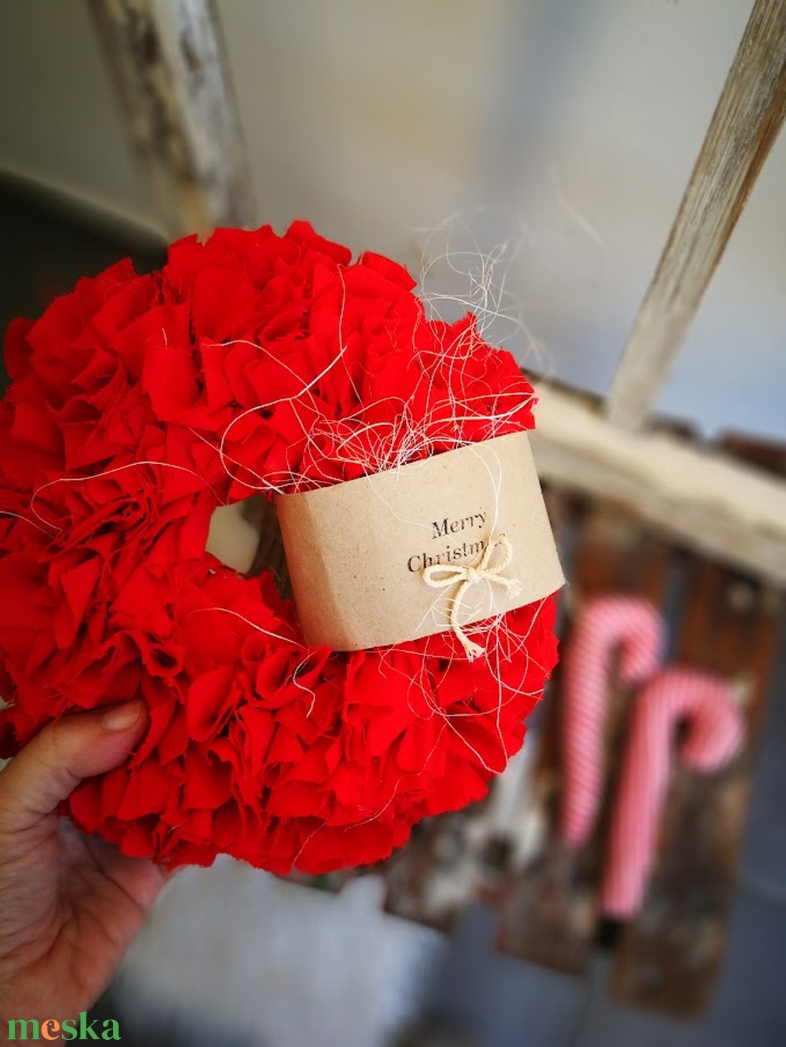 Textil karácsonyi kopogtató cukorpálcával - piros, 22 cm - karácsony - karácsonyi lakásdekoráció - karácsonyi ajtódíszek - Meska.hu