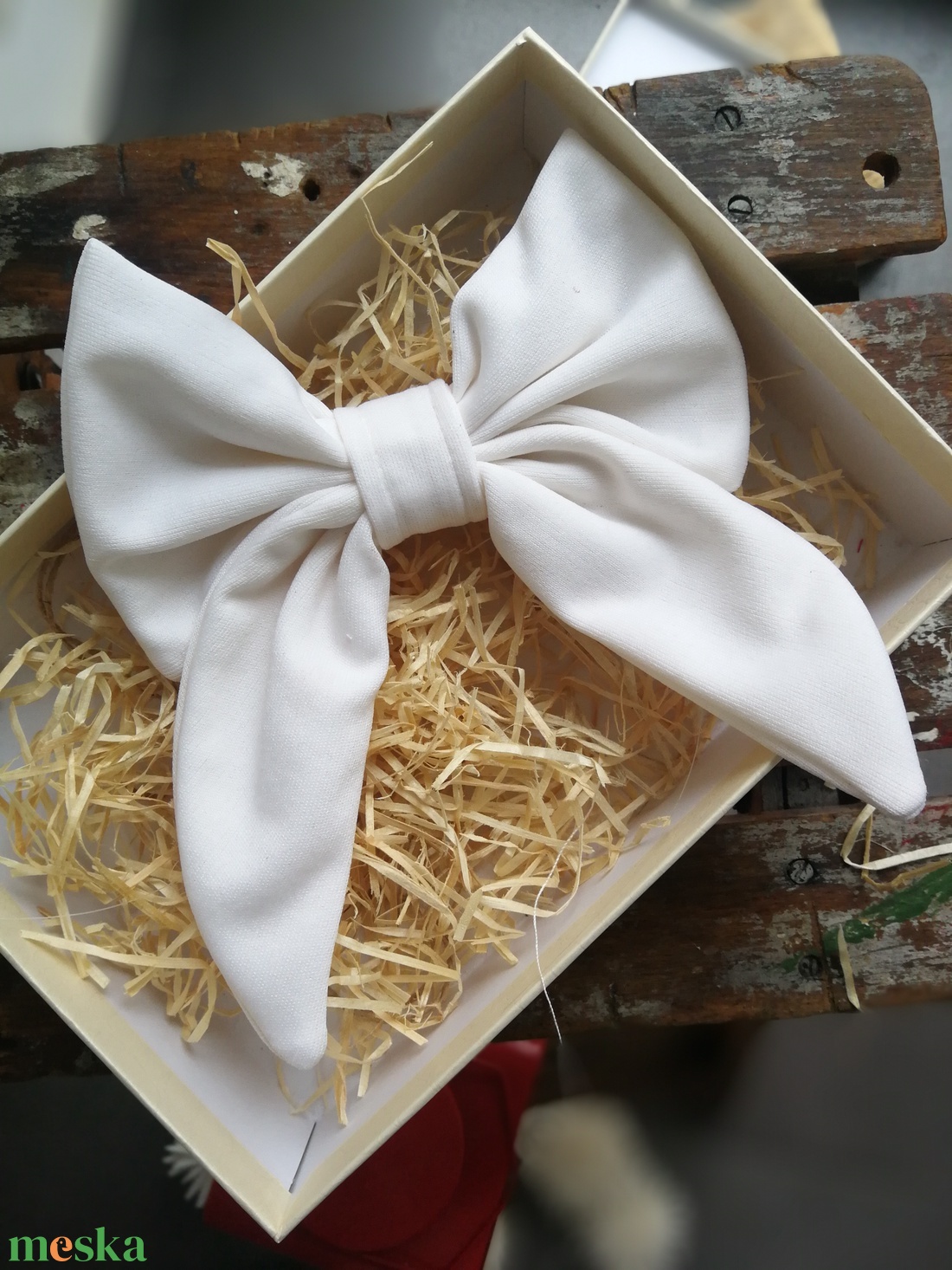 Textil masni dekoráció, fehér - darabáras - karácsony - karácsonyi lakásdekoráció - karácsonyfadíszek - Meska.hu