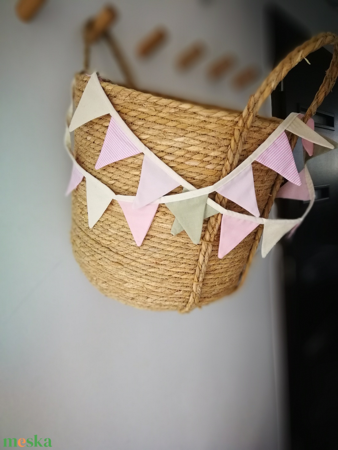 Zászlófüzér, Textil Girland Dekoráció, Babaszoba Dekor, MINI Háromszög Zászló - otthon & életmód - dekoráció - fali és függő dekoráció - girland, zászlófűzér - Meska.hu