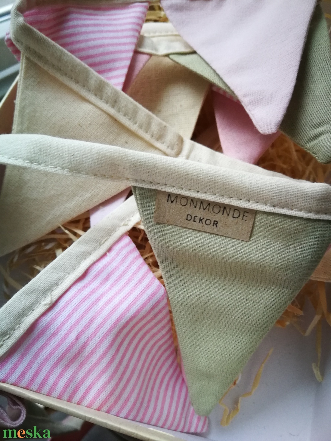 Zászlófüzér, Textil Girland Dekoráció, Babaszoba Dekor, MINI Háromszög Zászló - otthon & életmód - dekoráció - fali és függő dekoráció - girland, zászlófűzér - Meska.hu