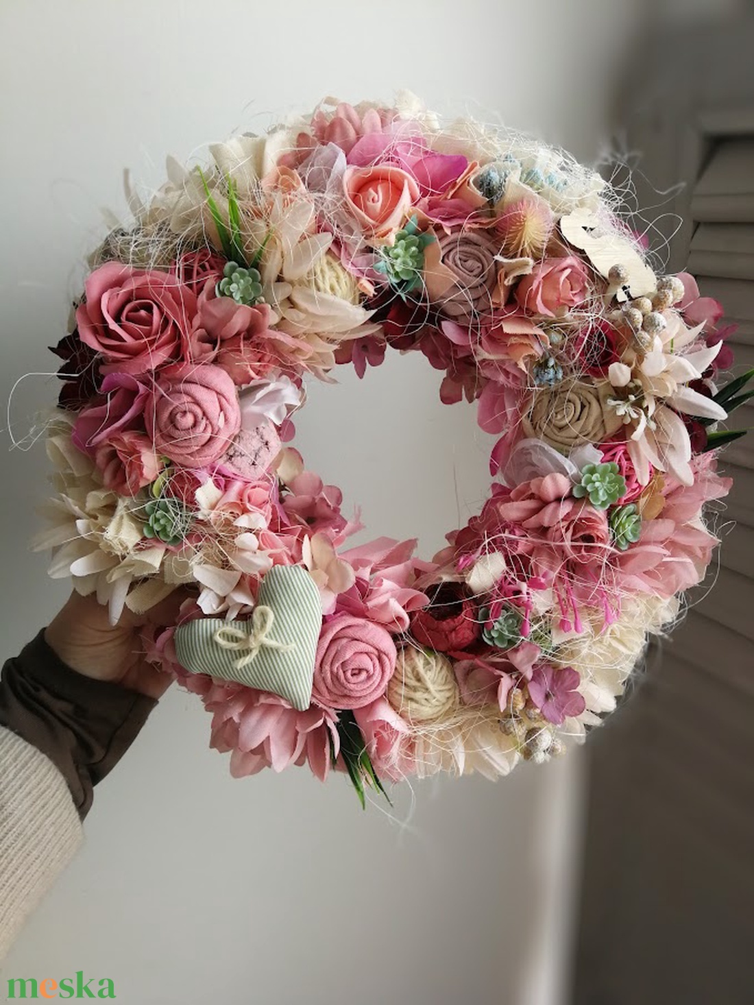 Pasztell tavaszi dekoráció, kopogtató - 32 cm  - otthon & életmód - dekoráció - ajtó- és ablak dekoráció - ajtódísz & kopogtató - Meska.hu