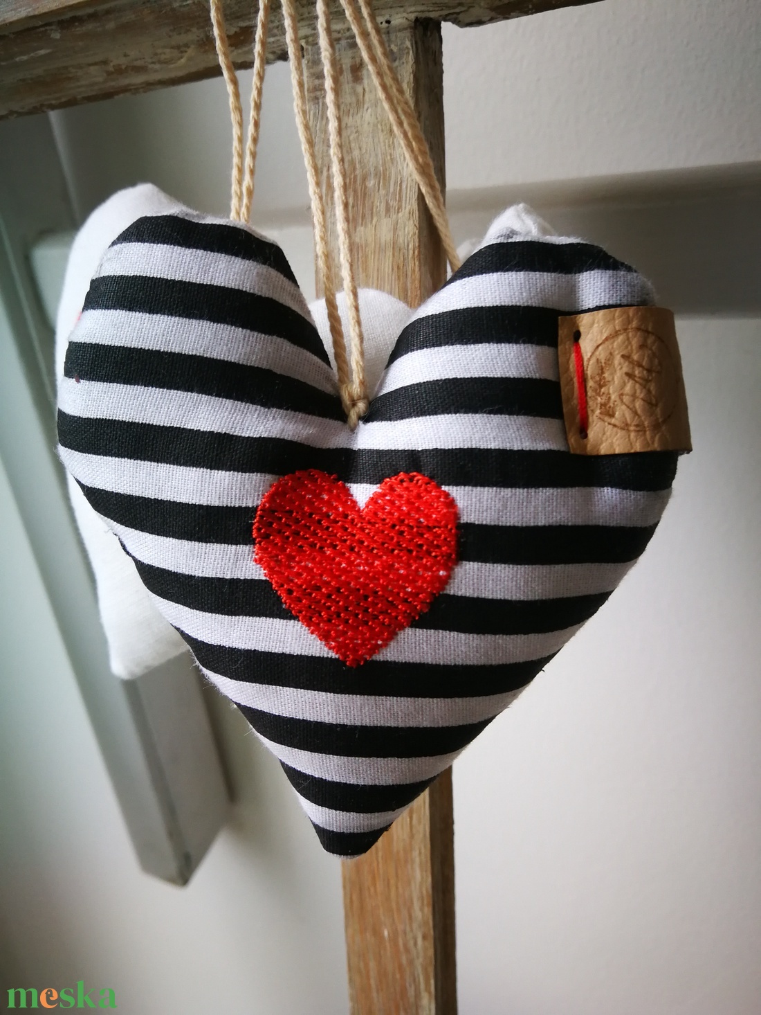 Szív függődísz, dekorációs kiegészítő  - 3 darabos szett  - otthon & életmód - dekoráció - fali és függő dekoráció - falra akasztható dekor - Meska.hu