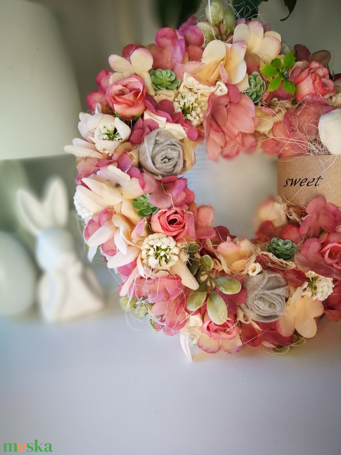 Textilszálas pasztell dekoráció, kopogtató - 25 cm  - otthon & életmód - dekoráció - ajtó- és ablak dekoráció - ajtódísz & kopogtató - Meska.hu