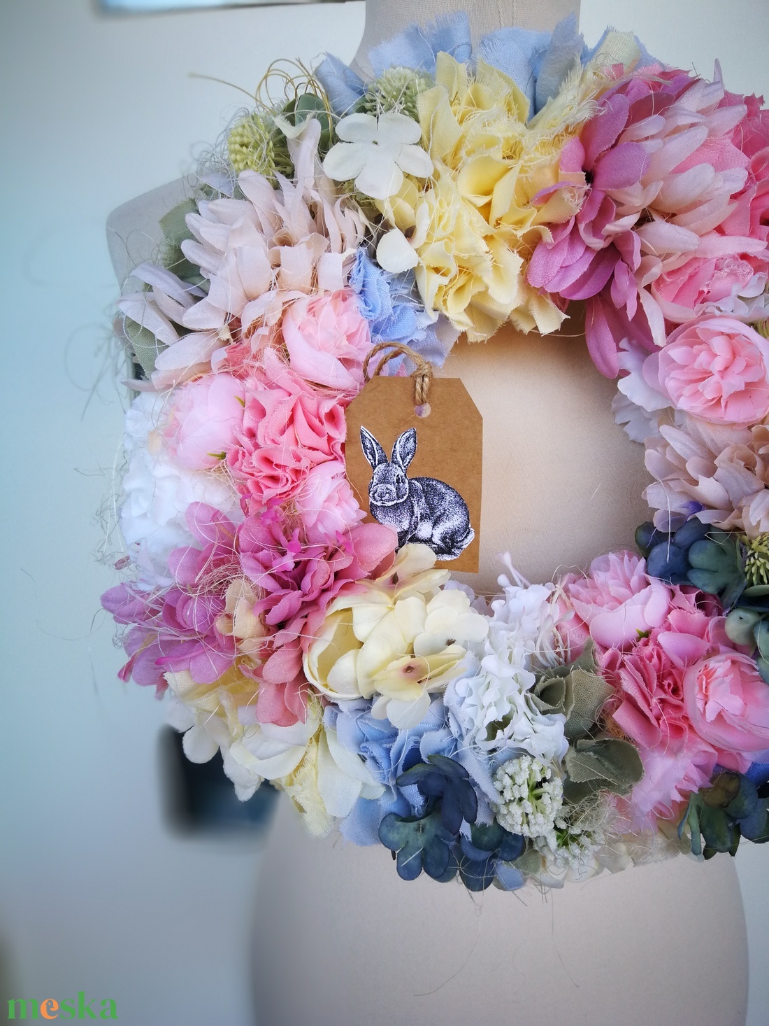 Pasztell virágoskert dekoráció, kopogtató - 31 cm  - otthon & életmód - dekoráció - ajtó- és ablak dekoráció - ajtódísz & kopogtató - Meska.hu