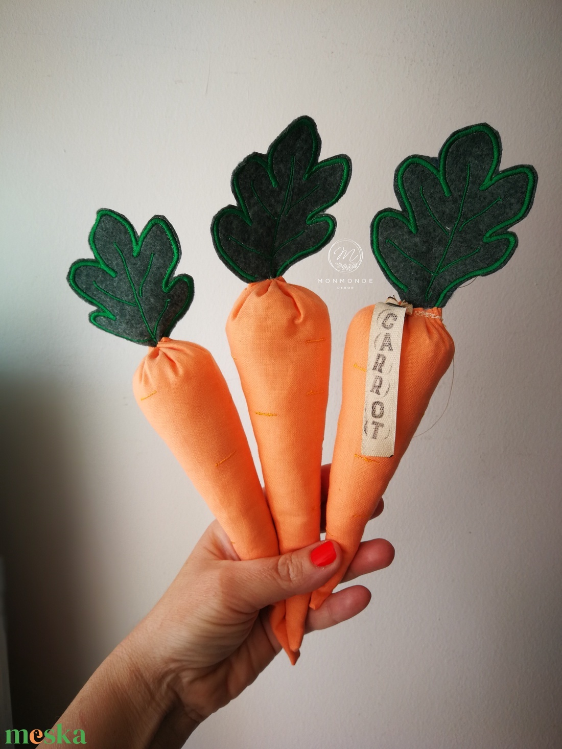 Textil dekorációs szett, Babaszoba kiegészítő, géppel hímzett répa csomag - 3 darabos - ünnepi díszek, dekorációk - húsvéti díszek és dekorációk - húsvéti asztaldíszek - Meska.hu