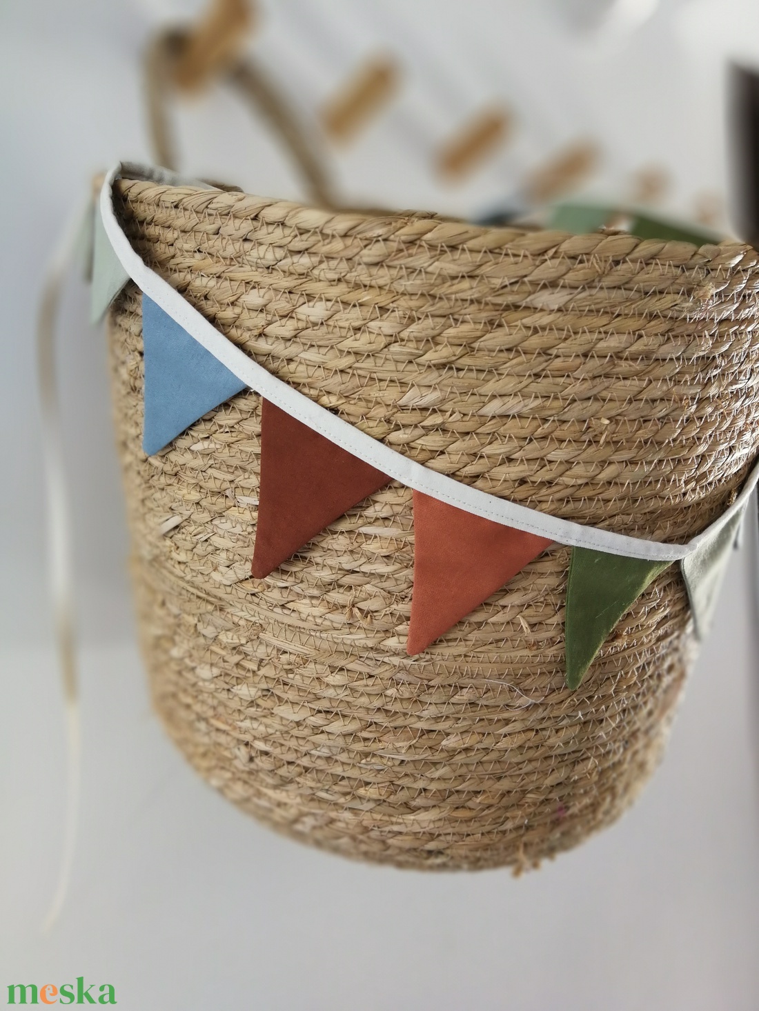 Zászlófüzér, Textil Girland Dekoráció, Babaszoba Dekor, MINI Háromszög Zászló - otthon & életmód - dekoráció - fali és függő dekoráció - girland, zászlófűzér - Meska.hu