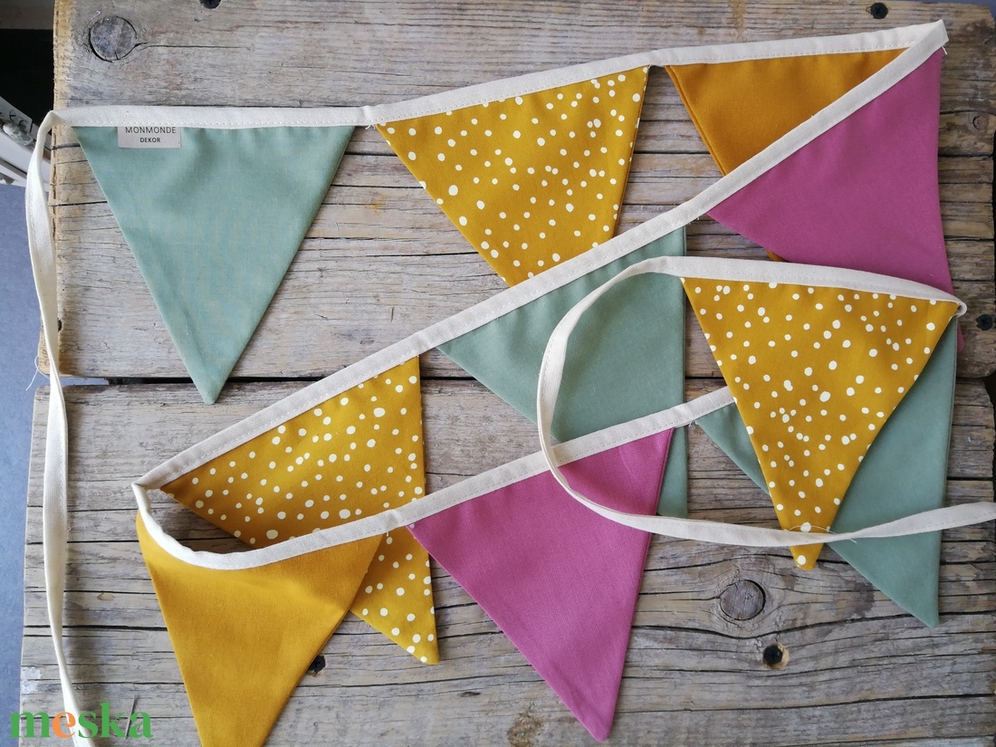 Zászlófüzér, Textil Girland Dekoráció, Babaszoba Dekor, Háromszög Zászló - baba - mama - babaszoba dekoráció - babaszoba füzér, girland  - Meska.hu