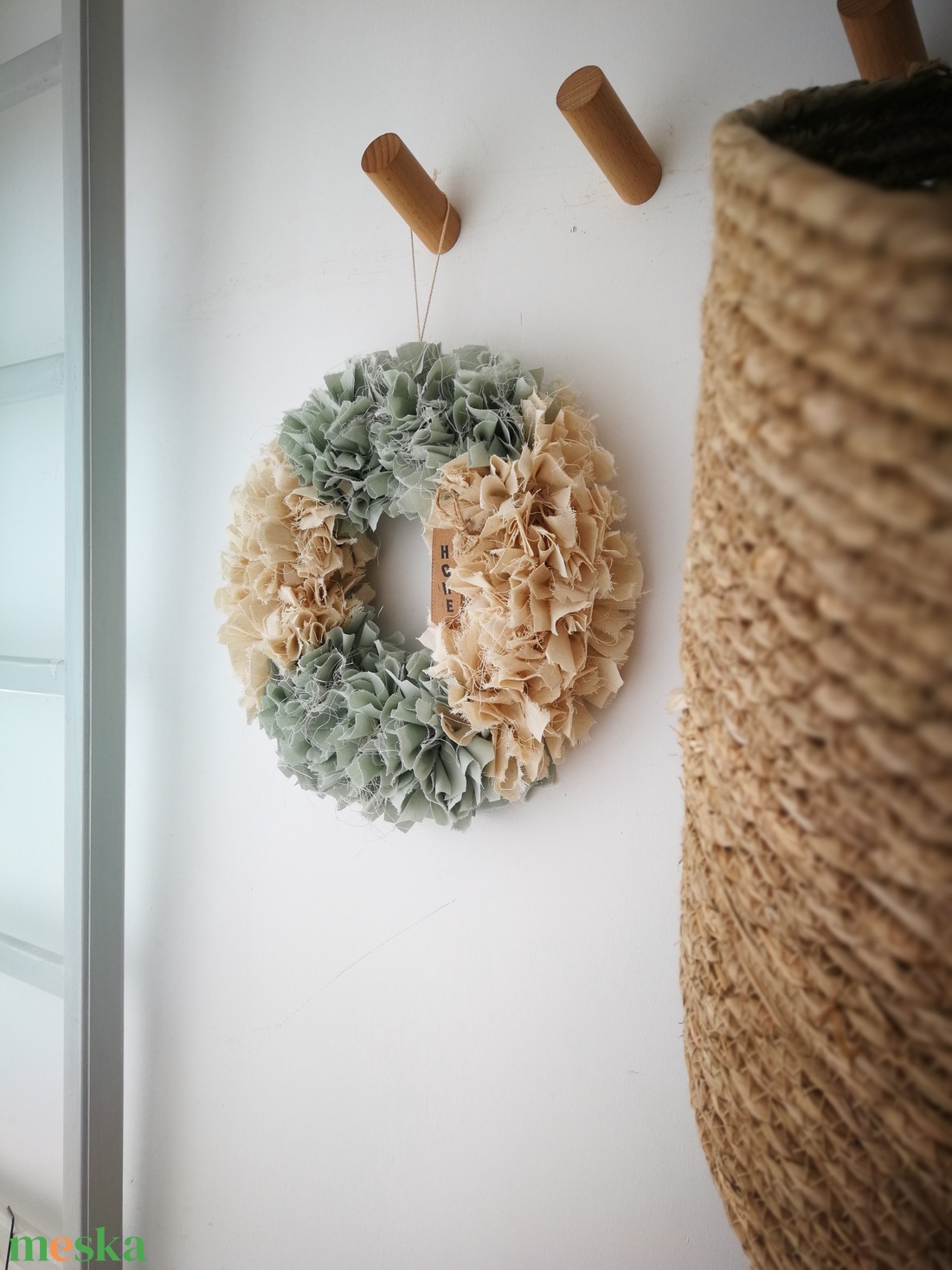 Natúr textilszálas dekoráció, ajtókopogtató - 32 cm - otthon & életmód - dekoráció - ajtó- és ablak dekoráció - ajtódísz & kopogtató - Meska.hu