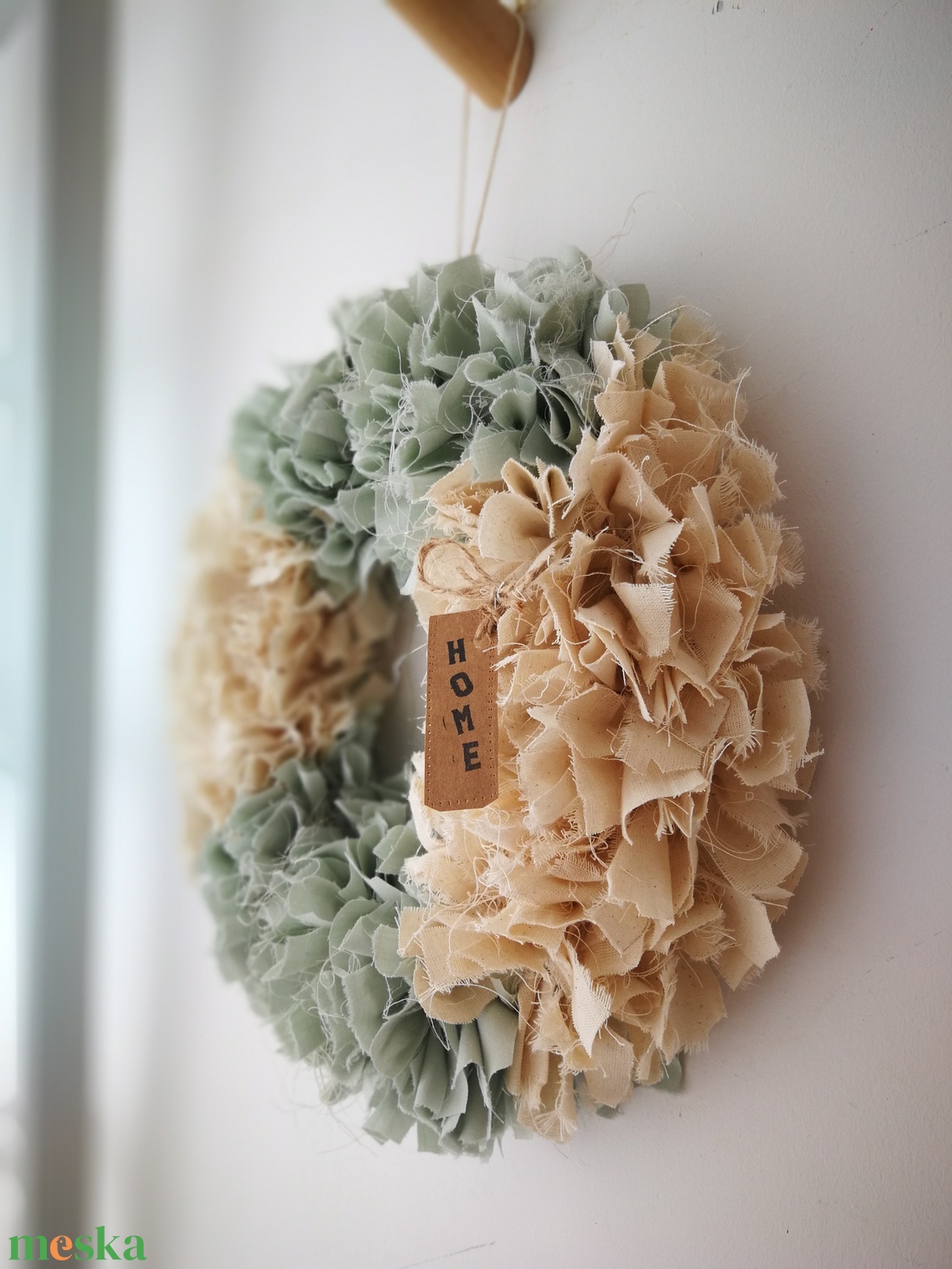 Natúr textilszálas dekoráció, ajtókopogtató - 32 cm - otthon & életmód - dekoráció - ajtó- és ablak dekoráció - ajtódísz & kopogtató - Meska.hu