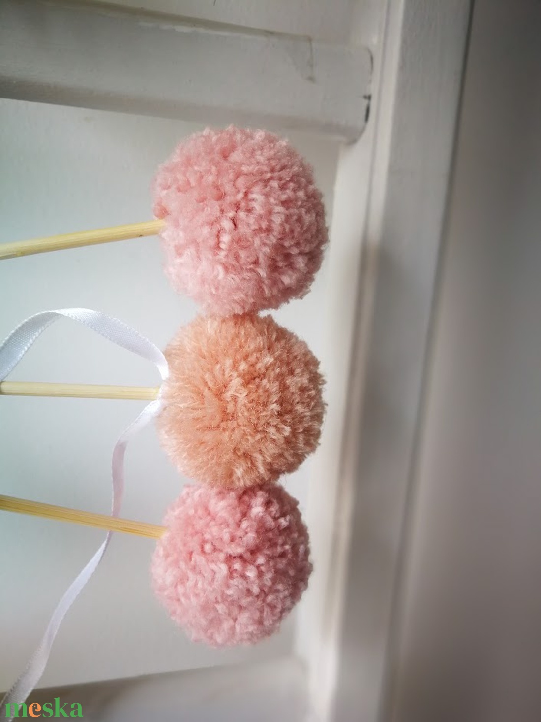 Rózsaszín tortadísz pompon szett � 3 db-os szülinapi dekor - otthon & életmód - konyhafelszerelés, tálalás - sütés, főzés - sütidísz - Meska.hu