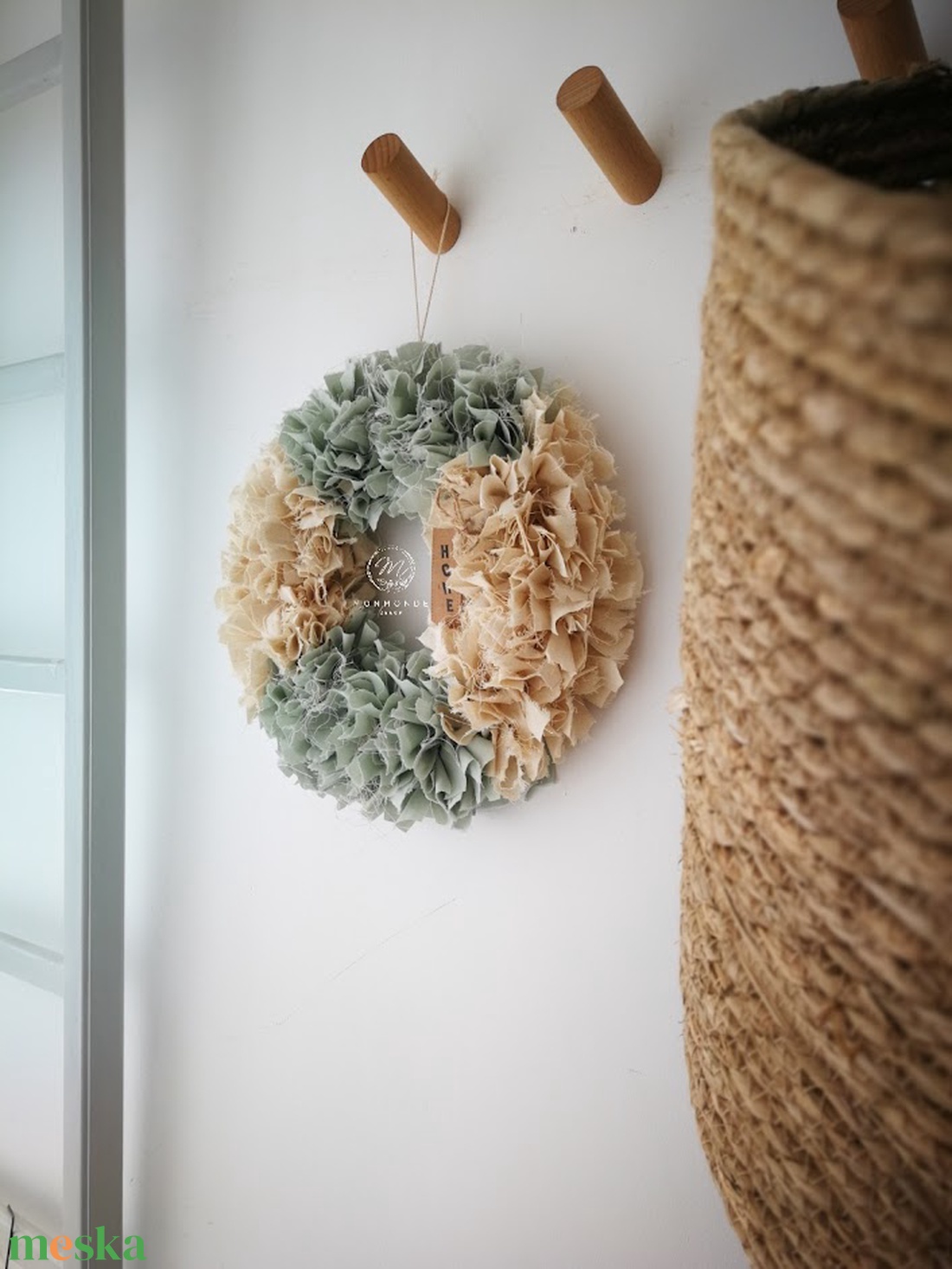 Natúr textilszálas dekoráció, ajtókopogtató - 32 cm - otthon & életmód - dekoráció - ajtó- és ablak dekoráció - ajtódísz & kopogtató - Meska.hu