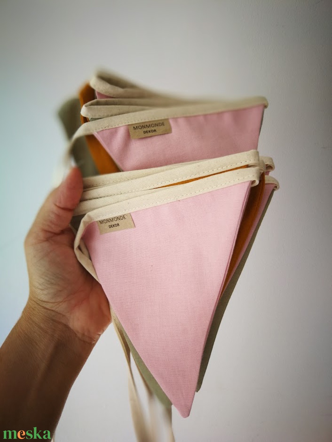 Zászlófüzér, Textil Girland Dekoráció, Babaszoba Dekor, Háromszög zászló  - baba - mama - babaszoba dekoráció - babaszoba füzér, girland  - Meska.hu