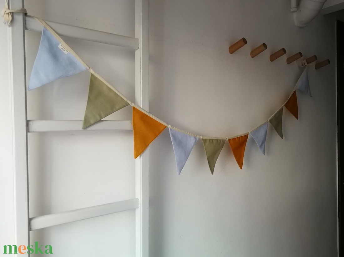 Zászlófüzér, Textil Girland Dekoráció, Babaszoba Dekor, Háromszög Zászló - baba - mama - babaszoba dekoráció - babaszoba füzér, girland  - Meska.hu