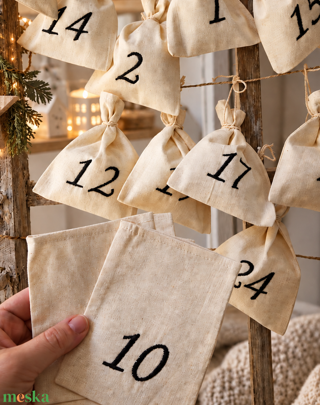 Adventi kalendárium szett, géppel hímzett fekete számokkal - 24 darabos szett - karácsony - adventi díszek - adventi naptár - Meska.hu