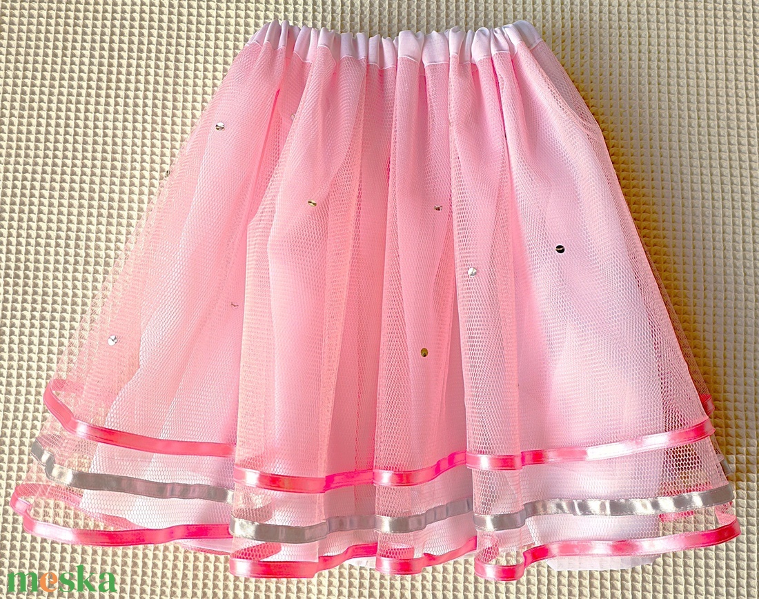 Rózsaszín tüll szoknya kislányoknak - ruha & divat - gyerekruha - szoknya - Meska.hu