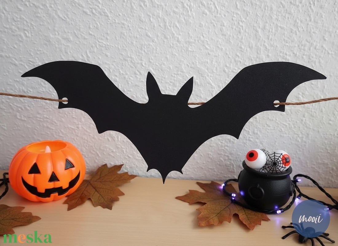 DIY Halloween-i denevéres füzér, csináld magad girland, rémisztően jó papír dekoráció - fekete denevérek - otthon & életmód - dekoráció - halloween - halloweeni dekoráció - Meska.hu DIY Halloween-i denevéres füzér, csináld magad girland, rémisztően jó papír dekoráció - fekete denevérek - otthon & életmód - dekoráció - halloween - halloweeni dekoráció - Meska.hu