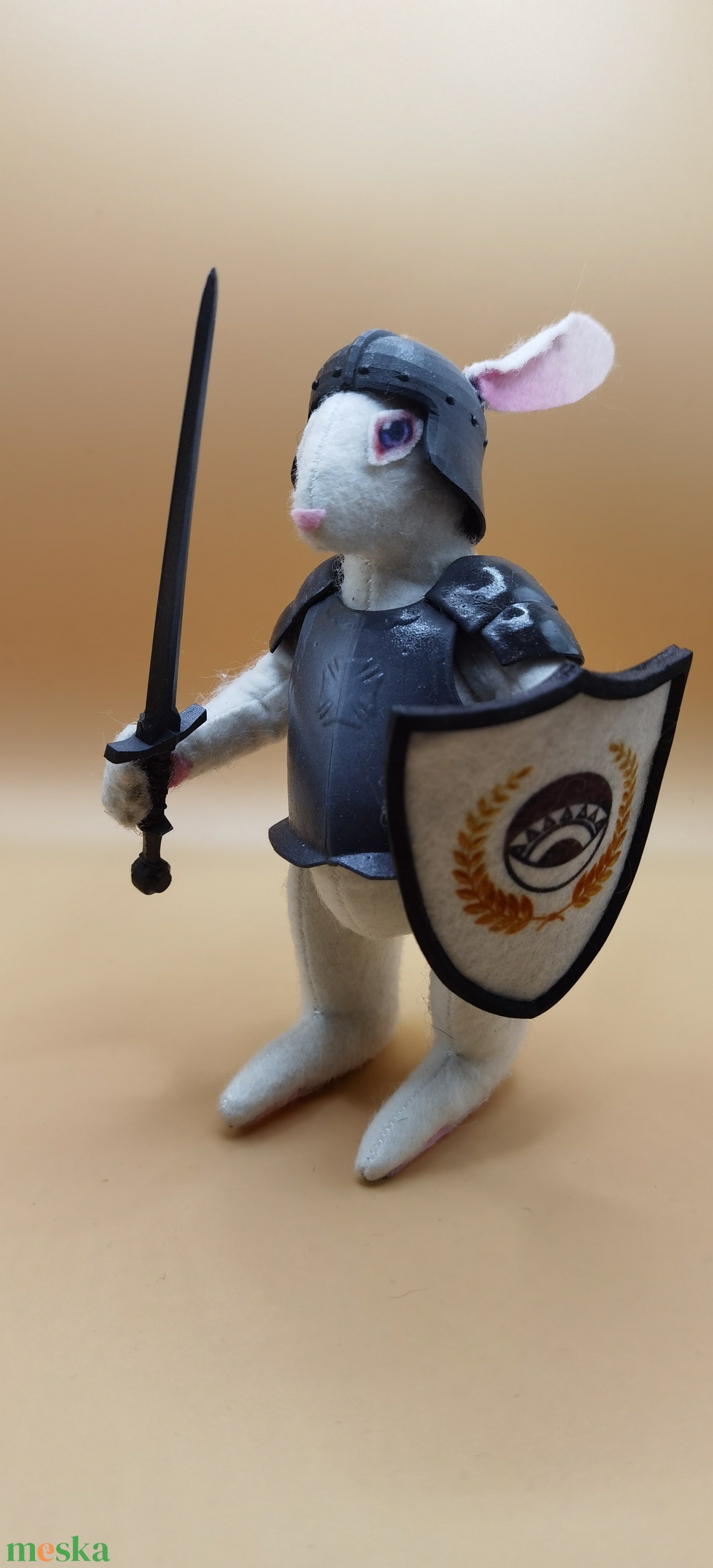 Lovag cosplay nyúl figura ezüst páncélban - játék & sport - bábok - báb készlet - Meska.hu Lovag cosplay nyúl figura ezüst páncélban - játék & sport - bábok - báb készlet - Meska.hu