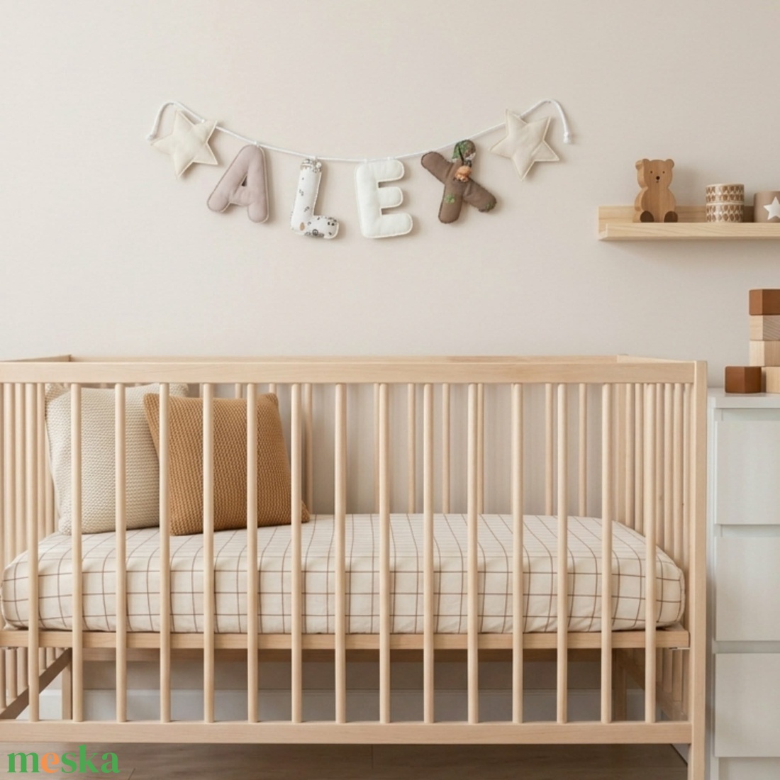 Textil névfüzér babaszobába � egyedi, kézzel készült faldekoráció - baba - mama - babaszoba dekoráció - babanév dekoráció - Meska.hu