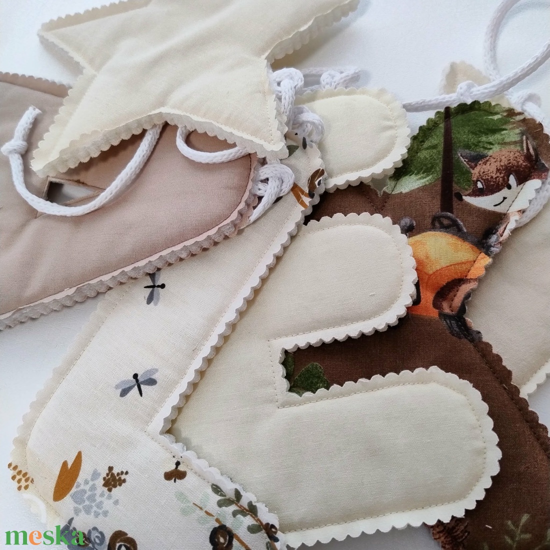 Textil névfüzér babaszobába � egyedi, kézzel készült faldekoráció - baba - mama - babaszoba dekoráció - babanév dekoráció - Meska.hu