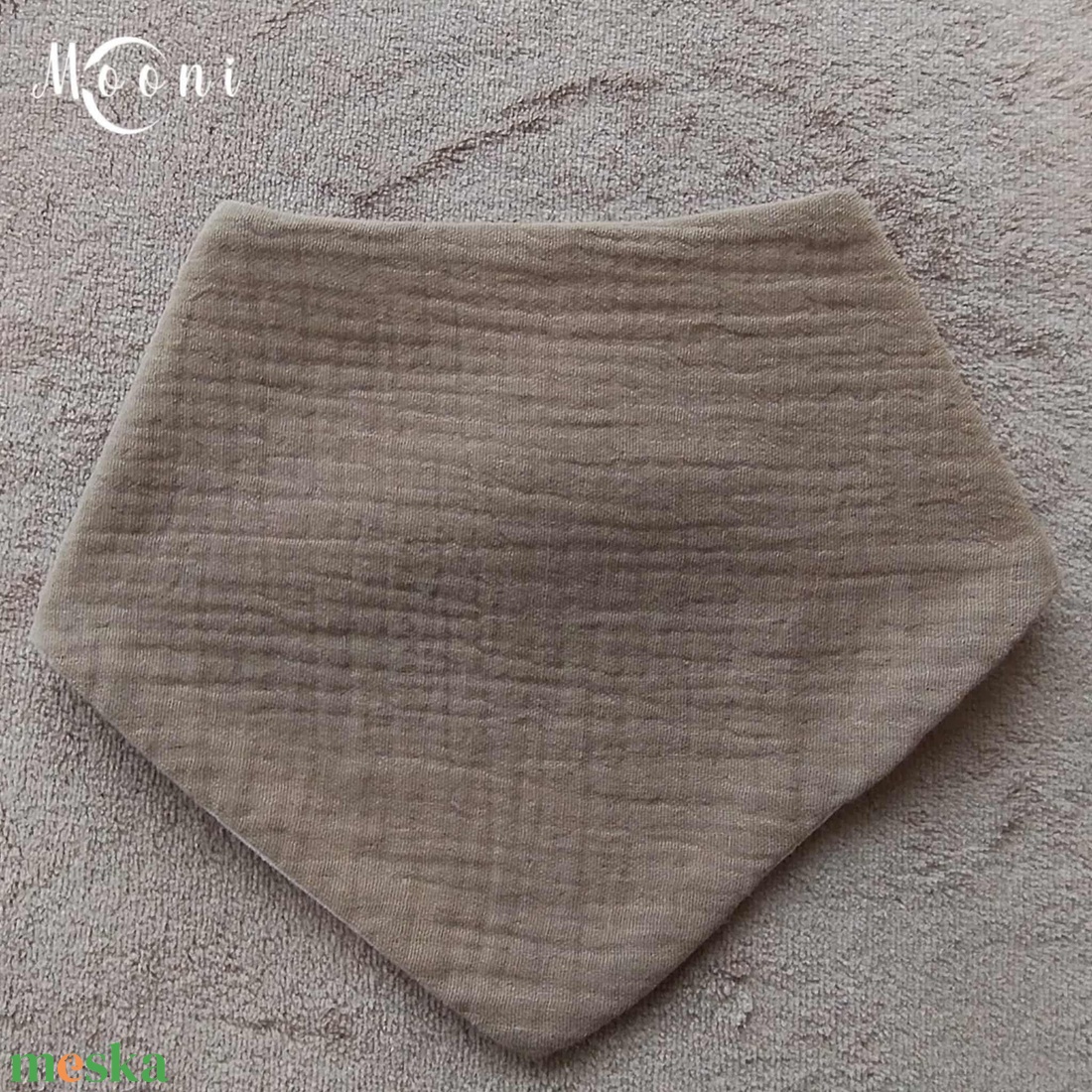 Dupla géz / waffle nyálkendő (camel) - ruha & divat - babaruha & gyerekruha - előke & nyálkendő - Meska.hu