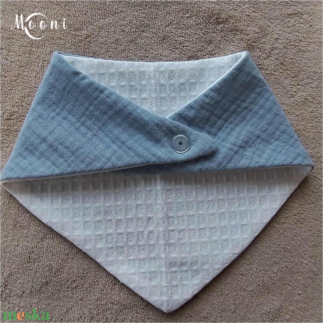 Dupla géz / waffle nyálkendő (farmerkék) - ruha & divat - babaruha & gyerekruha - előke & nyálkendő - Meska.hu