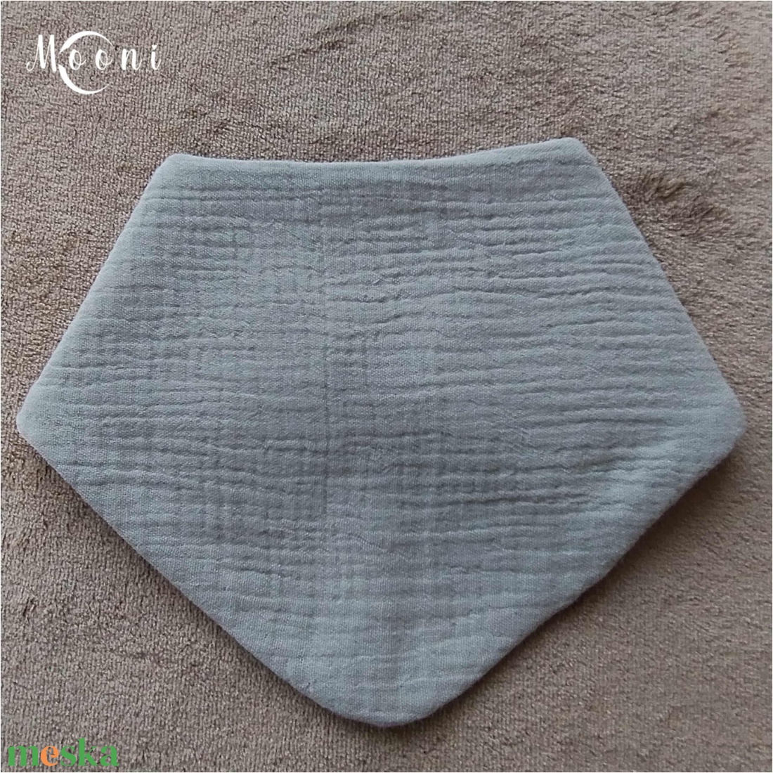 Dupla géz / waffle nyálkendő (szürke) - ruha & divat - babaruha & gyerekruha - előke & nyálkendő - Meska.hu