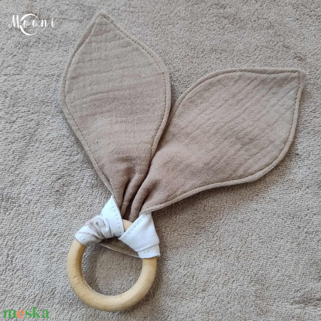 Kismackóm  Nyuszifül rágóka - játék & sport - 3 éves kor alattiaknak - rágóka - Meska.hu