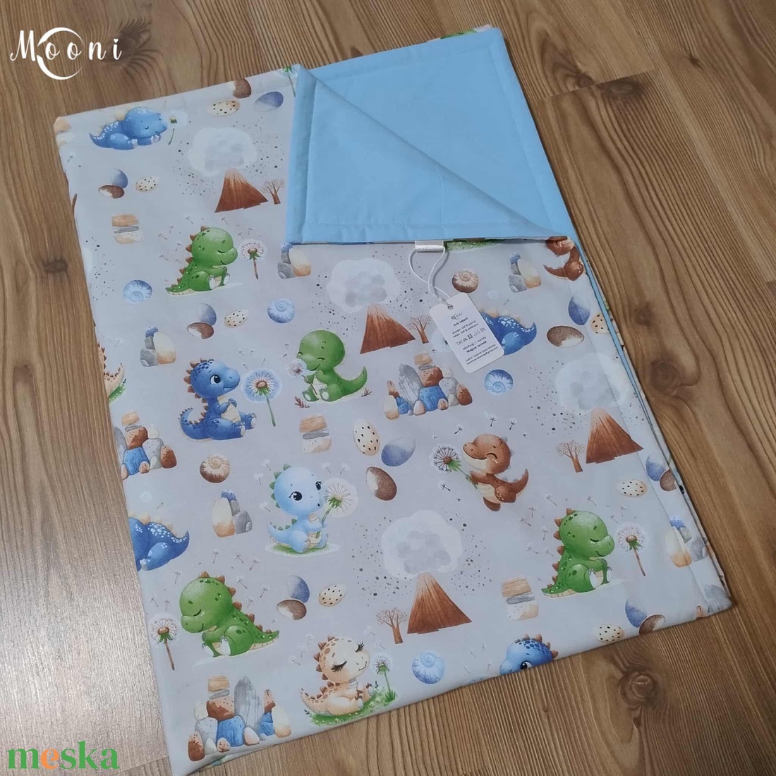 Dinós ágynemű szett bölcsibe / oviba - játék & sport - ovis felszerelés - ovis szett - Meska.hu