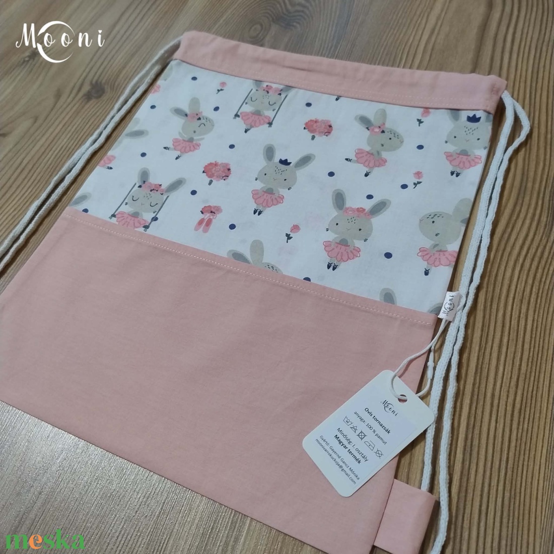 Nyuszis ruhás zsák szett bölcsibe / oviba - játék & sport - ovis felszerelés - ovis szett - Meska.hu