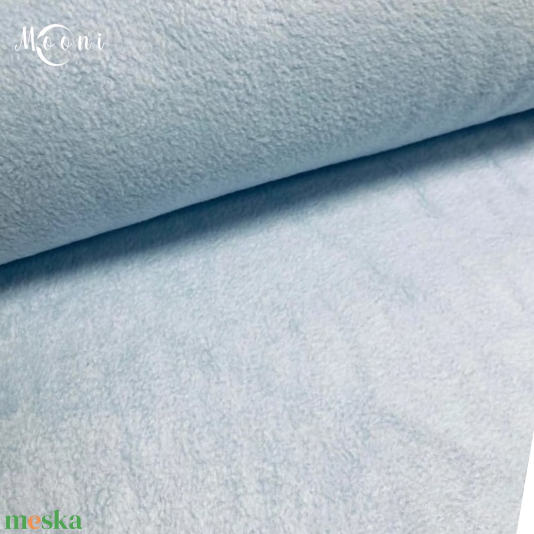 Világoskék polár alapanyag termékekhez - kellékek & szerszámok - méteráru - szövet - Meska.hu