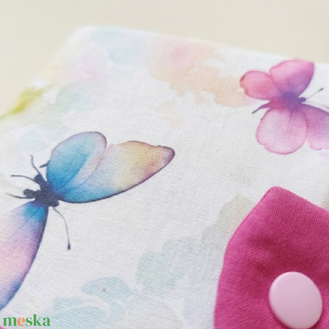 Pillangó mintás gyermek egészségügyi kiskönyv borító - baba - mama - babaemlékek - egészségügyi kiskönyv borító - Meska.hu