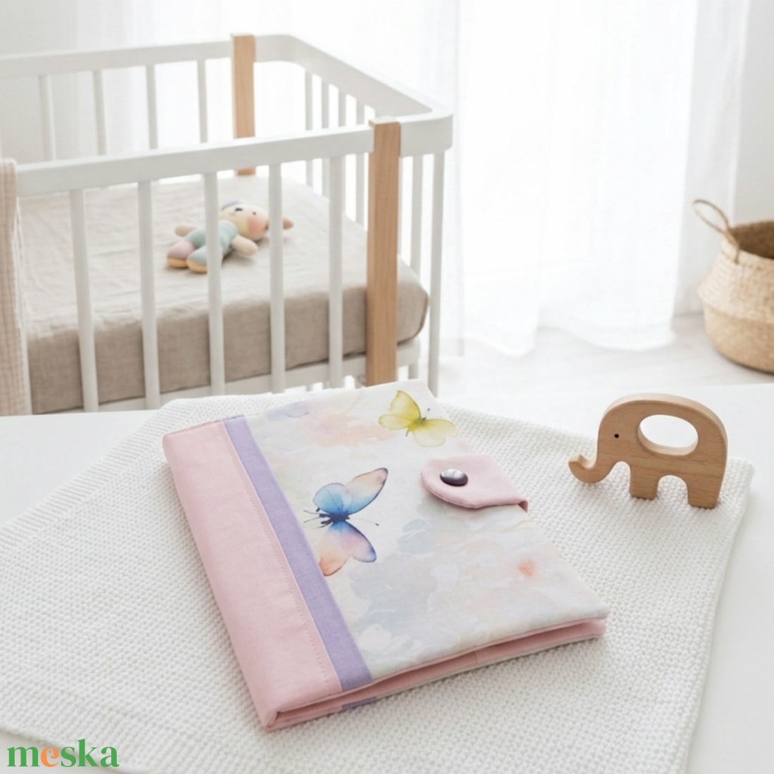 Pillangó mintás gyermek egészségügyi kiskönyv borító - baba - mama - babaemlékek - egészségügyi kiskönyv borító - Meska.hu