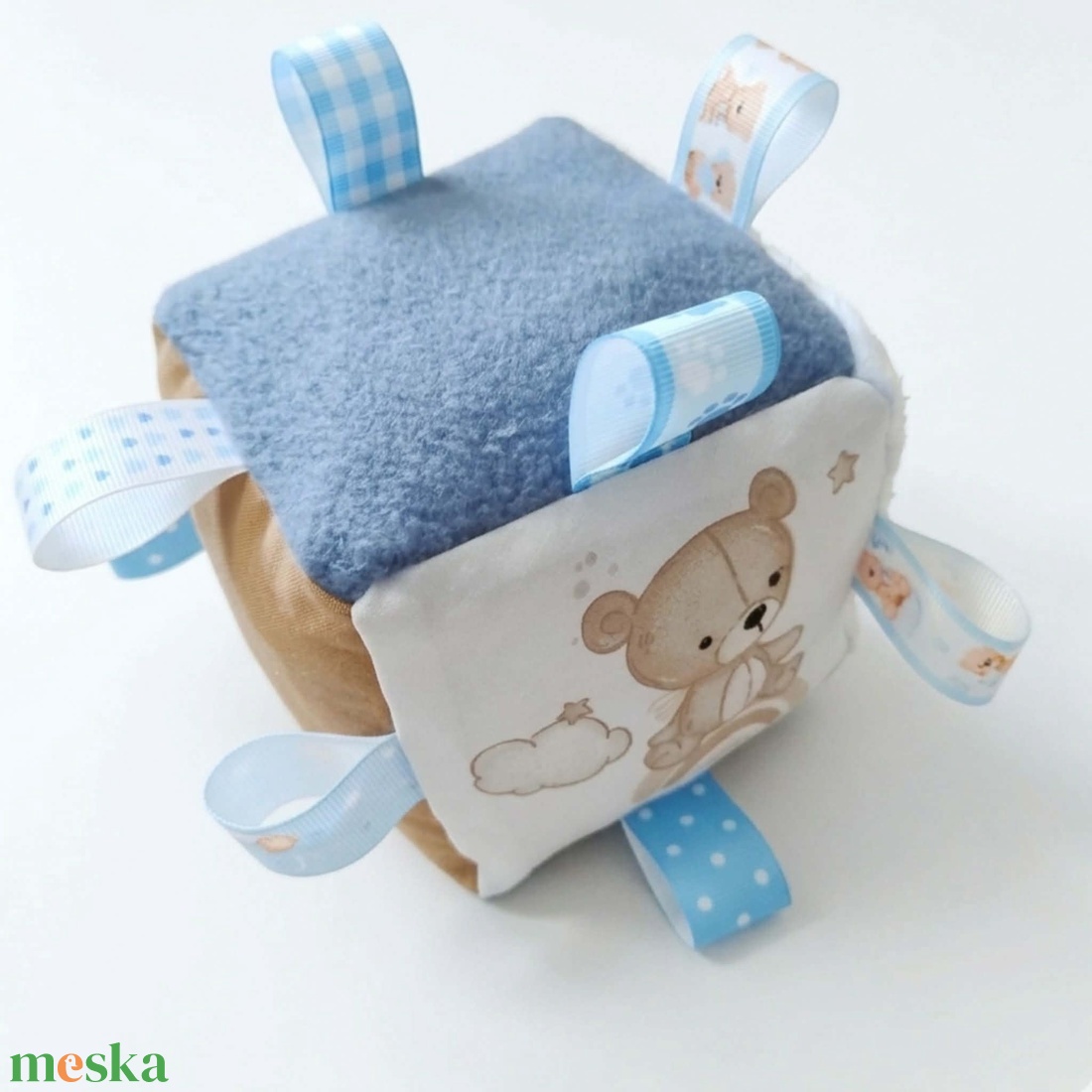 Kismackóm babakocka csörgővel � puha fejlesztő babajáték - baba - mama - baba játékok - babakocka - Meska.hu