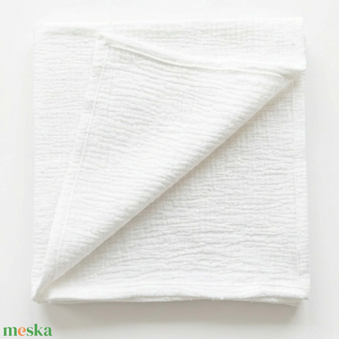 Fehér dupla géz babakendő és textilpelenka - baba - mama - pelenkázó, babafürdető kellékek - pelenka - Meska.hu