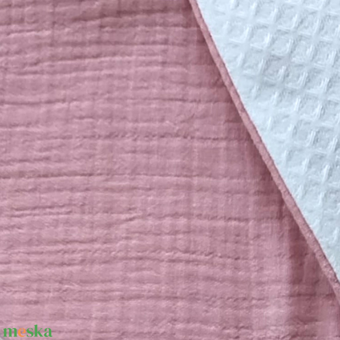 Rózsaszín dupla géz és waffle baba nyálkendő - baba - mama - babaruházat - nyálkendő - Meska.hu