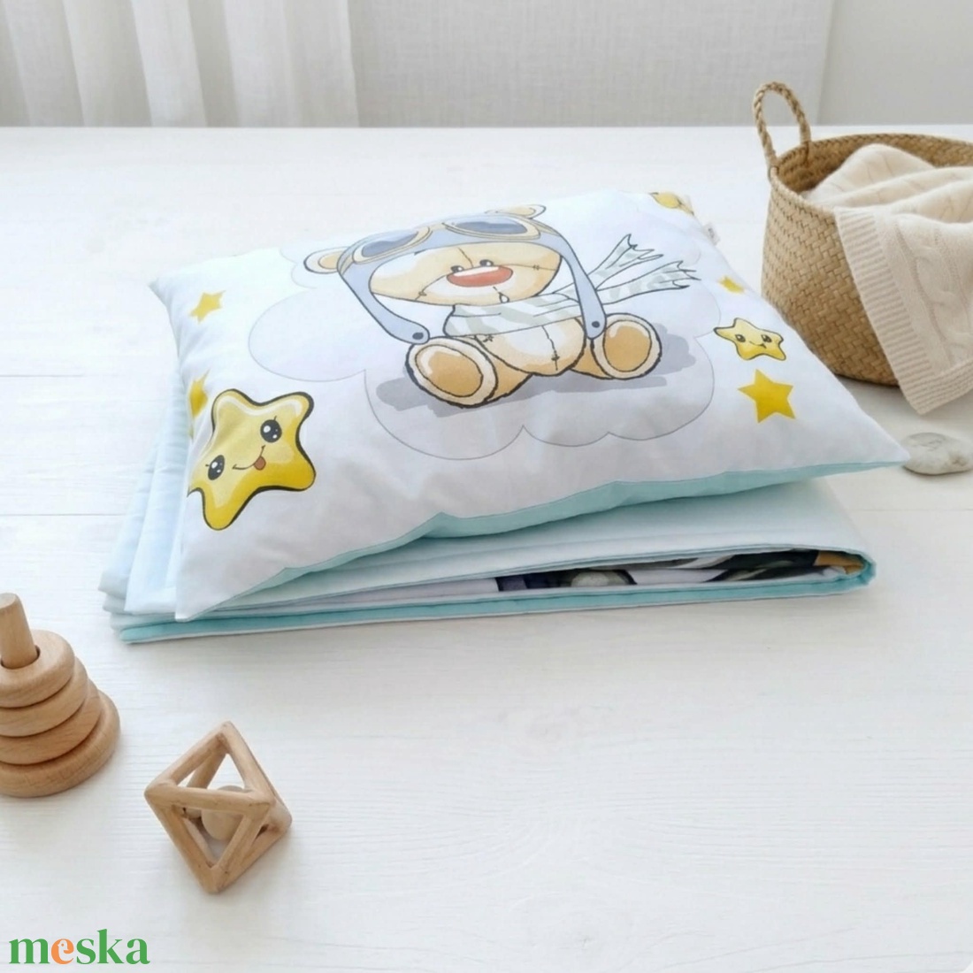 Pilóta macis ovis ágynemű szett - menta� töltött, pamut, egybevarrt - játék & sport - ovis felszerelés - ovis ágynemű - Meska.hu