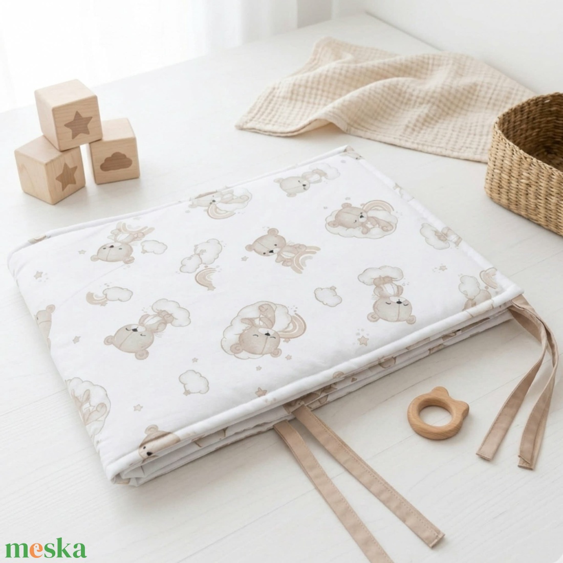 Kismackó mintás pamut baba rácsvédő kiságyba - baba - mama - baba ágynemű - rácsvédő & baldachin - Meska.hu