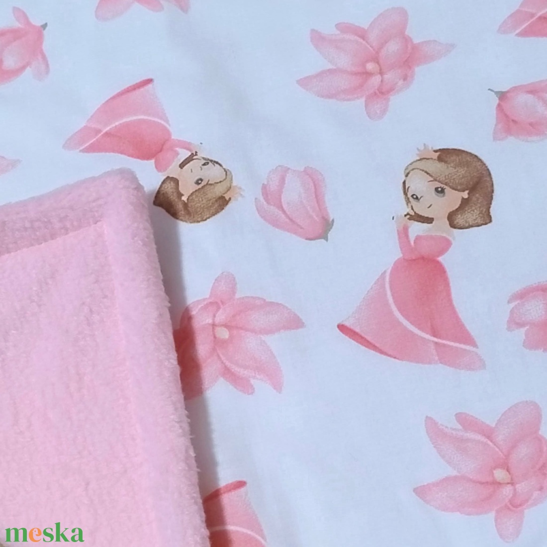 Hercegnős ovis kezdőszett pamut-polar � bölcsődei és óvodai ágynemű szett - játék & sport - ovis felszerelés - ovis szett - Meska.hu