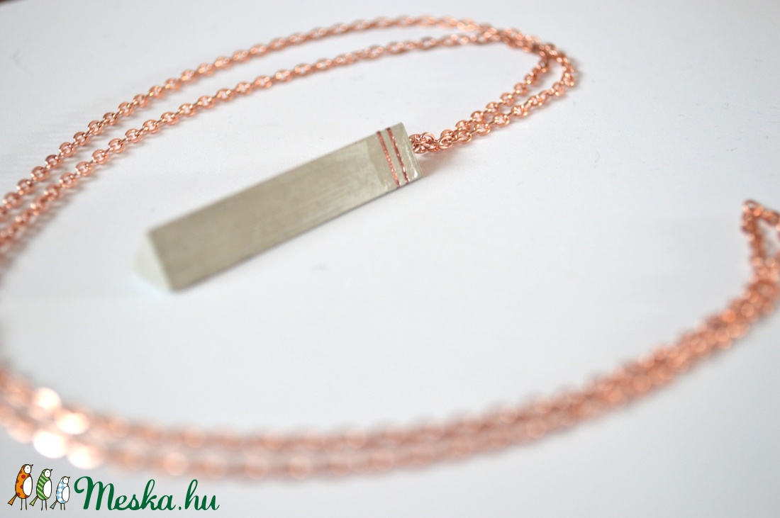 Csillogó beton nyaklánc -  - Meska.hu