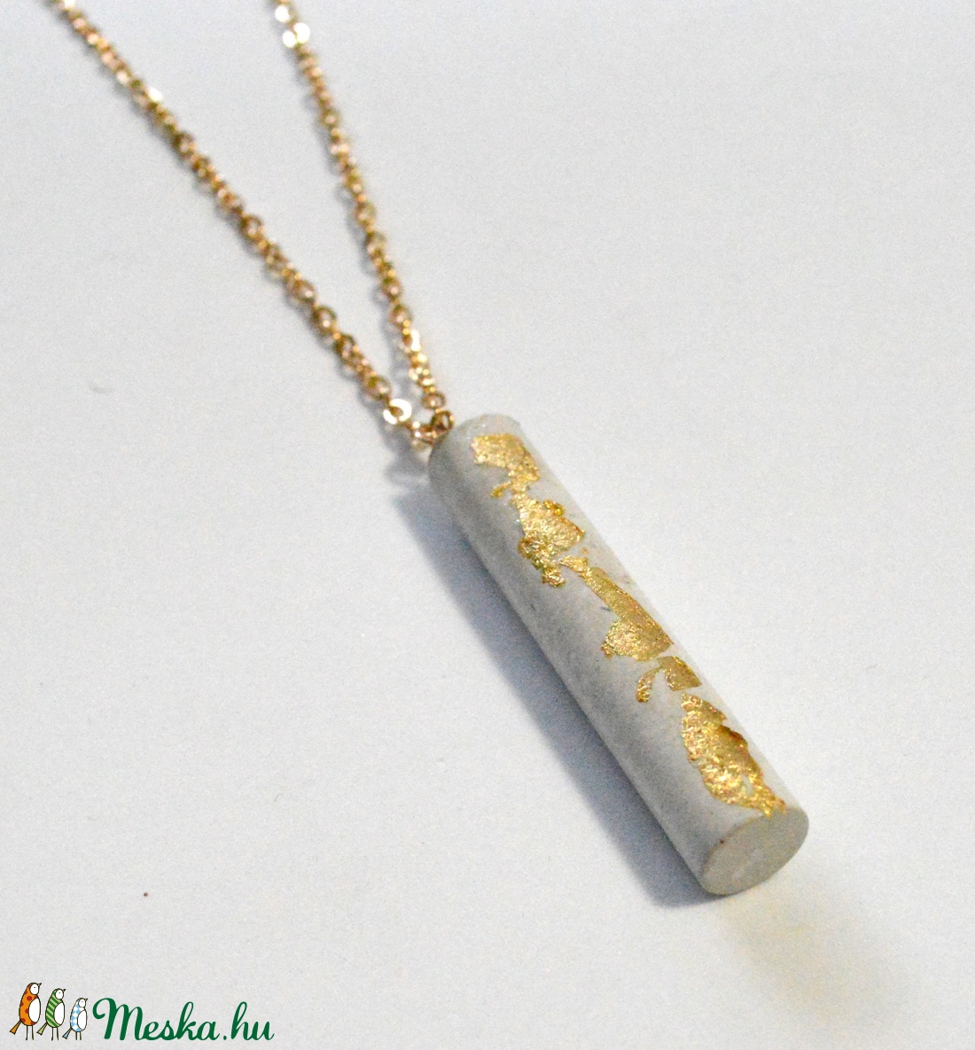 Csillogó beton nyaklánc  -  - Meska.hu