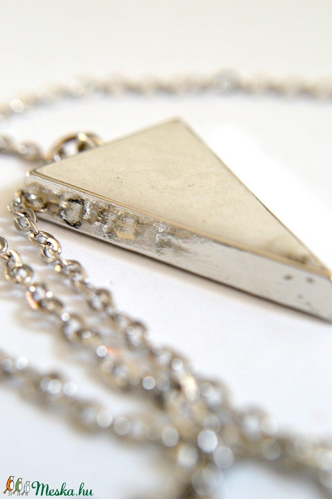 Modern háromszög formájú beton nyaklánc -  - Meska.hu