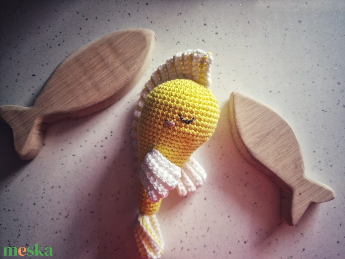 Amigurumi aranyhalacska - játék & sport - plüssállat & játékfigura - más figura - Meska.hu Amigurumi aranyhalacska - játék & sport - plüssállat & játékfigura - más figura - Meska.hu