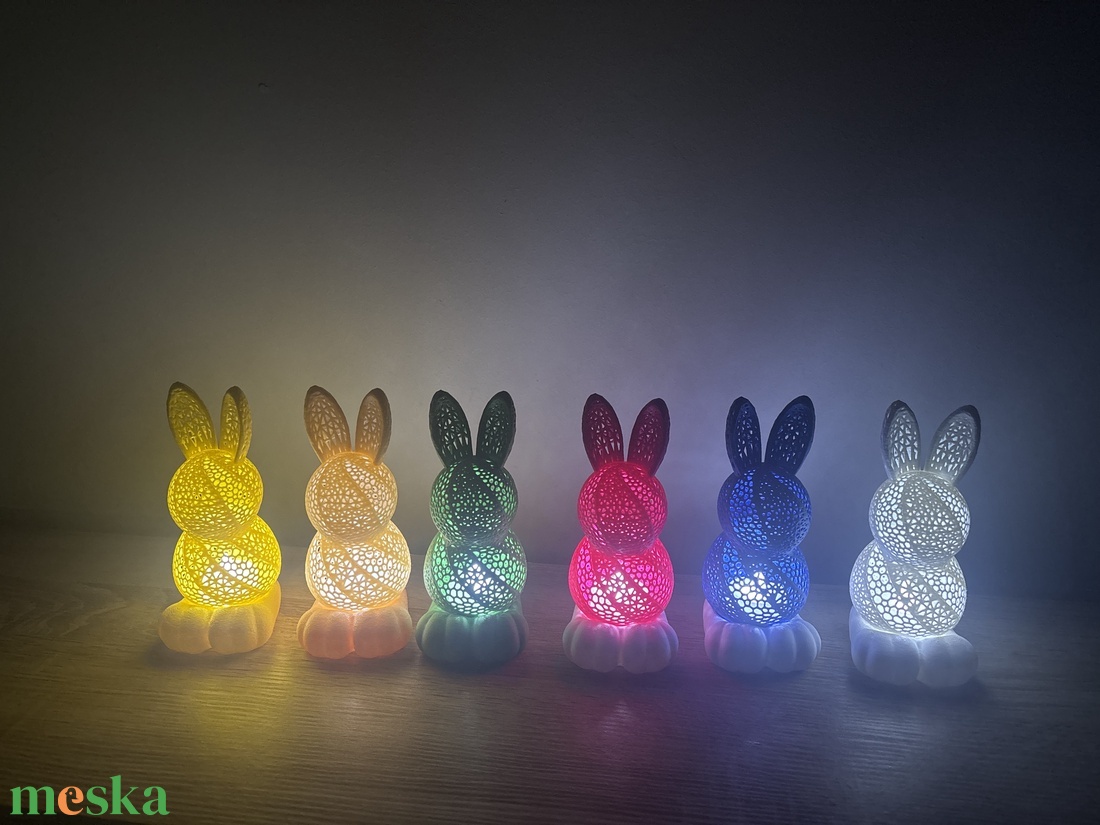 Világító nyuszi lámpa � 3D nyomtatott prémium dekor - ünnepi díszek, dekorációk - húsvéti díszek és dekorációk - húsvéti asztaldíszek - Meska.hu