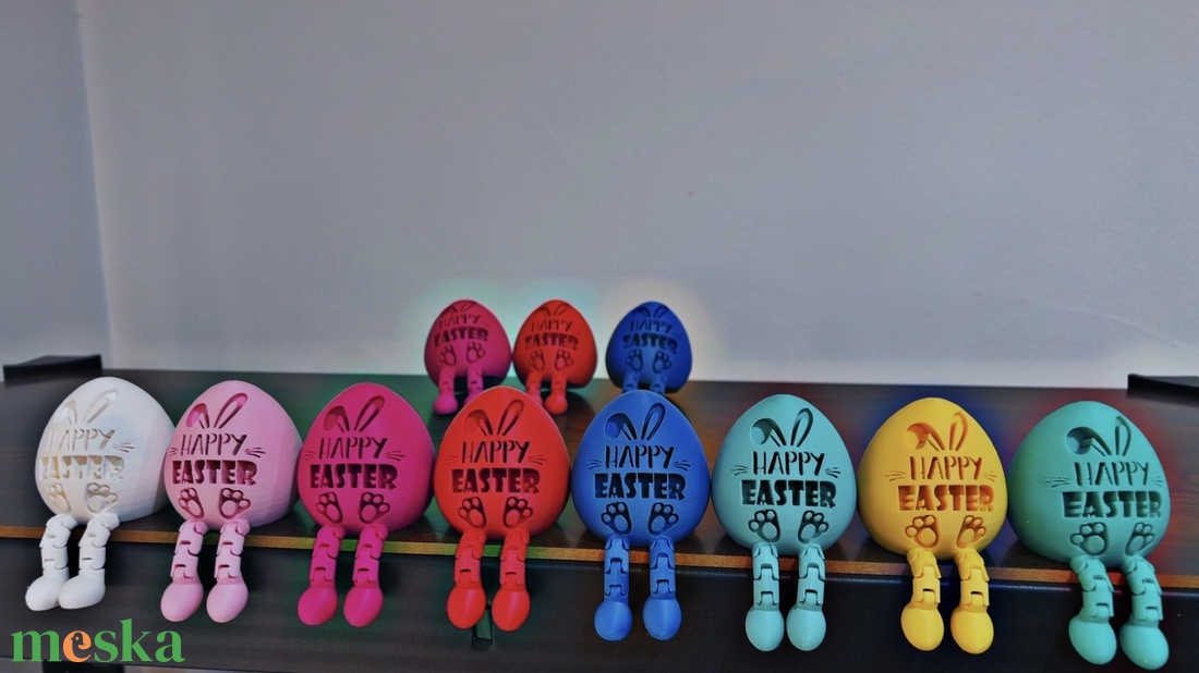 � Lógó Lábú Tojásfigura - ünnepi díszek, dekorációk - húsvéti díszek és dekorációk - húsvéti asztaldíszek - Meska.hu