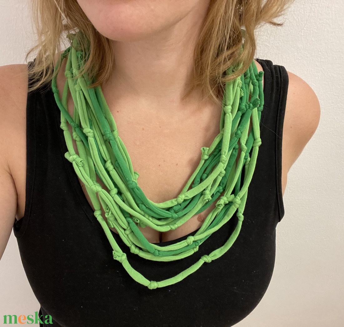 Tavasz pamut pólónyaklánc - ékszer - nyaklánc - statement nyaklánc - Meska.hu