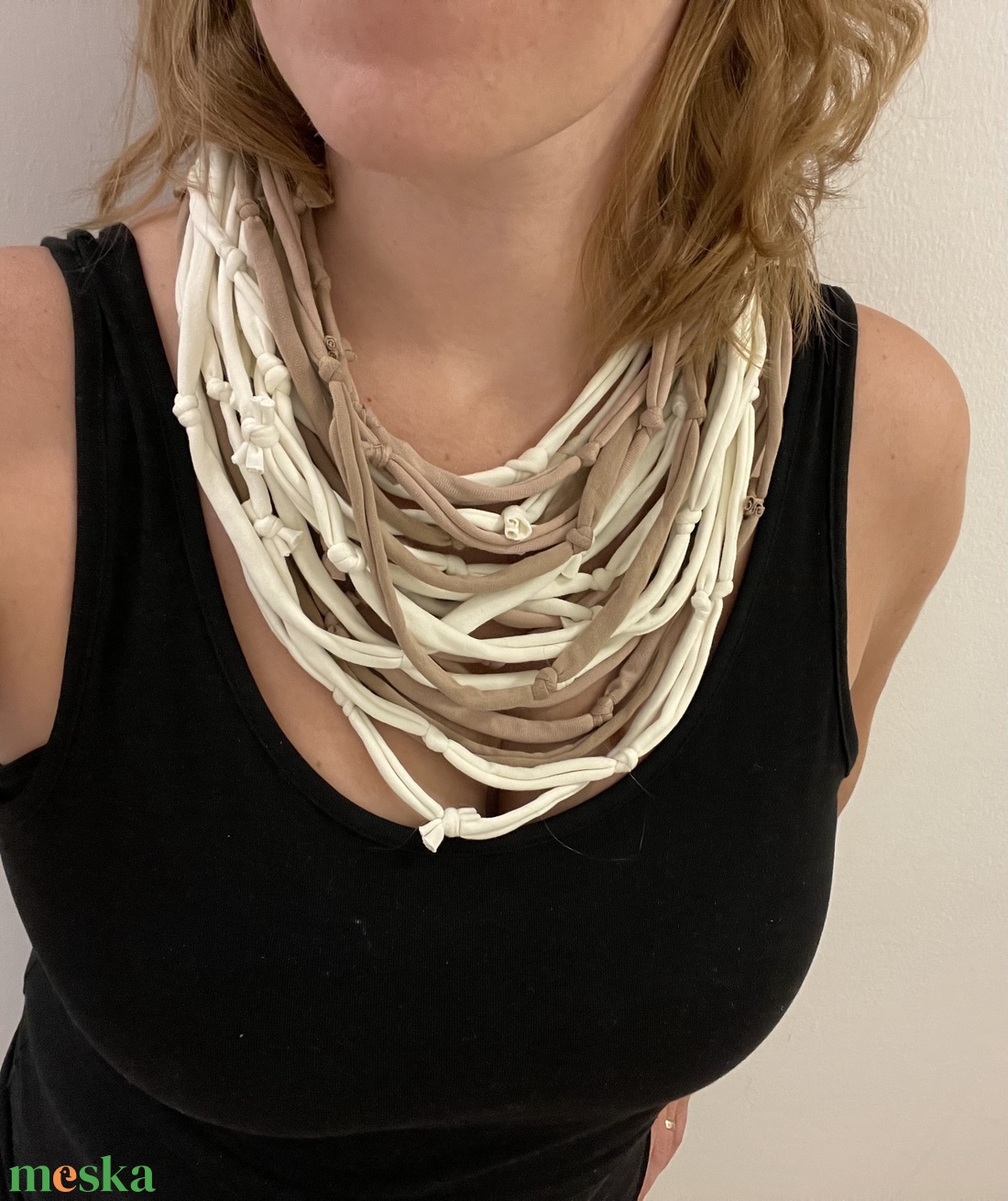 Púder pamut pólónyaklánc - ékszer - nyaklánc - statement nyaklánc - Meska.hu